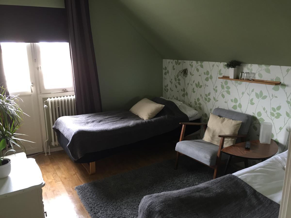 Hoejdens Lagprishotell Mönsterås المظهر الخارجي الصورة