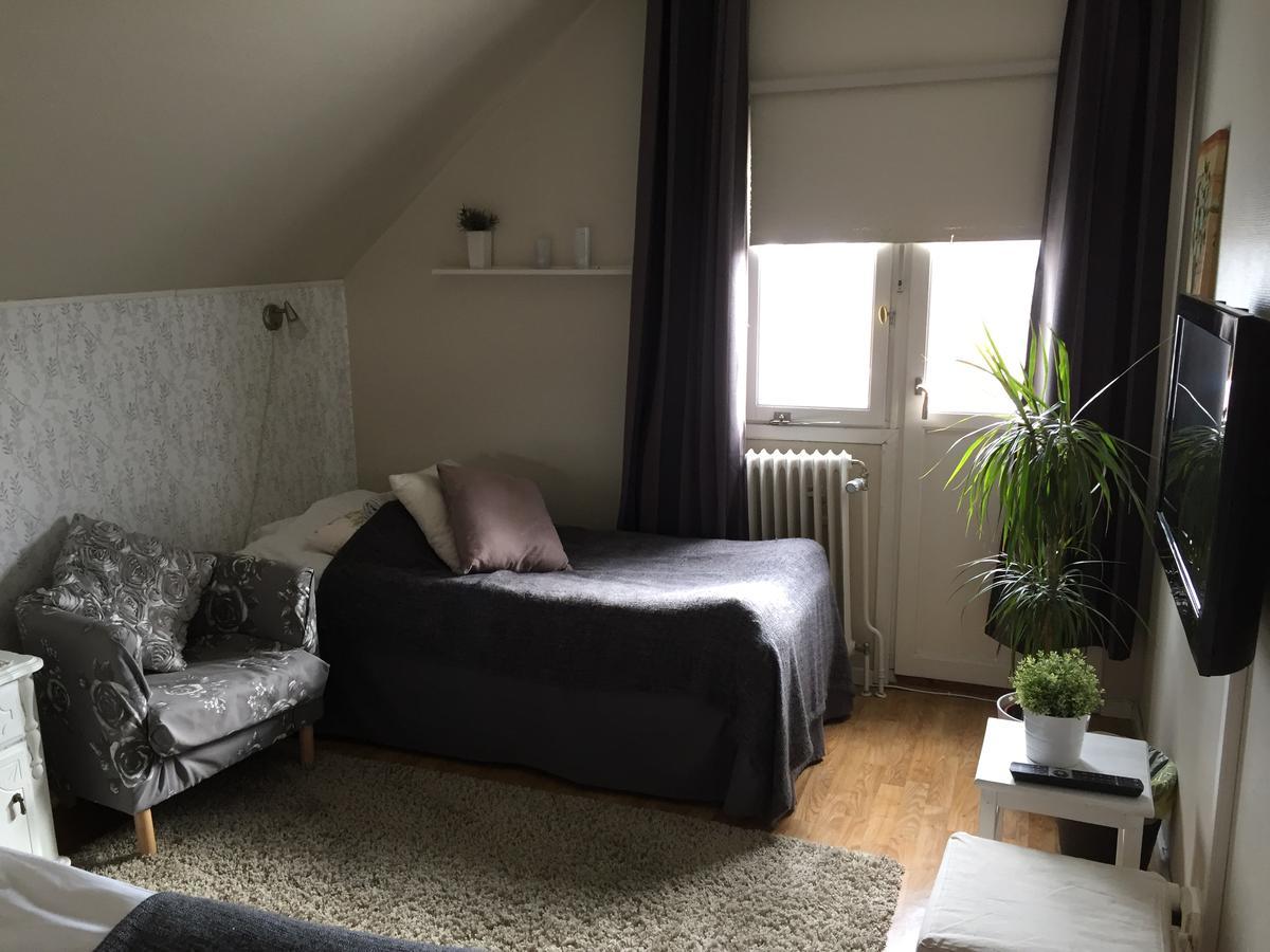 Hoejdens Lagprishotell Mönsterås المظهر الخارجي الصورة